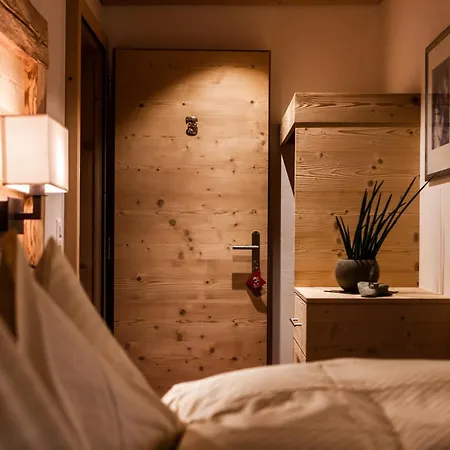 阿罗萨阿尔卑斯酒店 阿罗萨