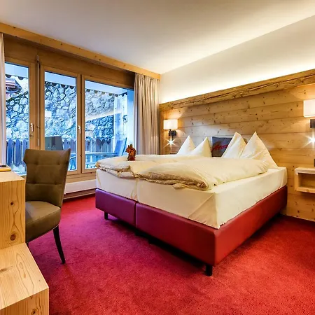 Otel Alpinarosa Arosa